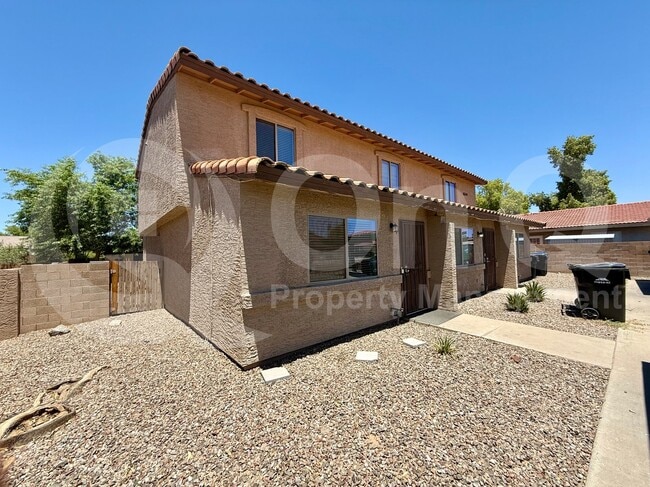 Building Photo - 6206 E Glencove St Rental