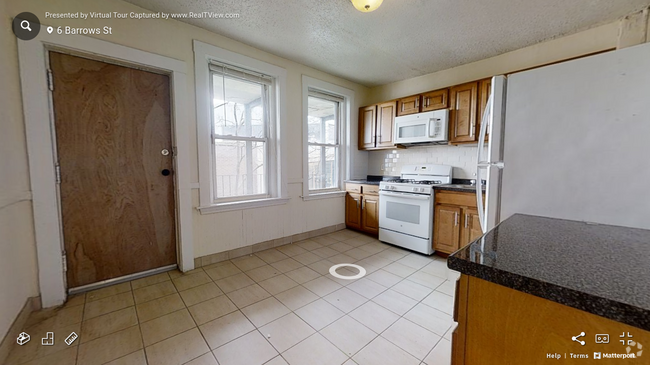 Building Photo - 5 Barrows St Unit #4 Rental