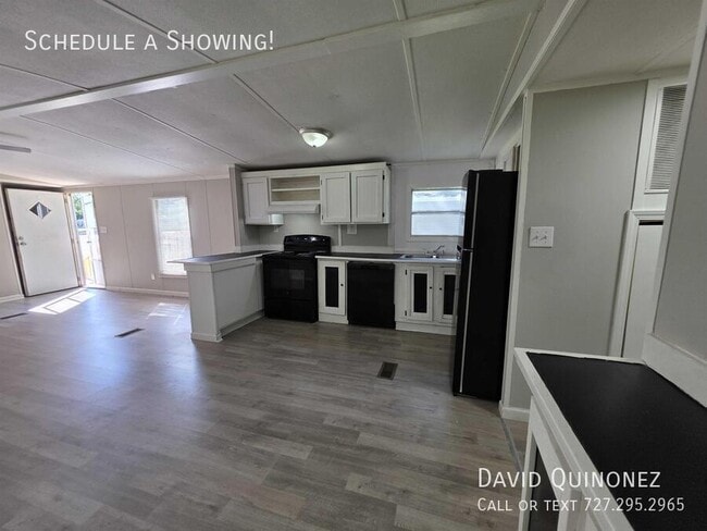 Photo - 200 Whittington Dr