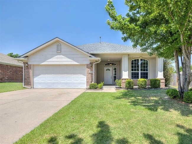 Building Photo - 2505 Black Oaks Cir Rental