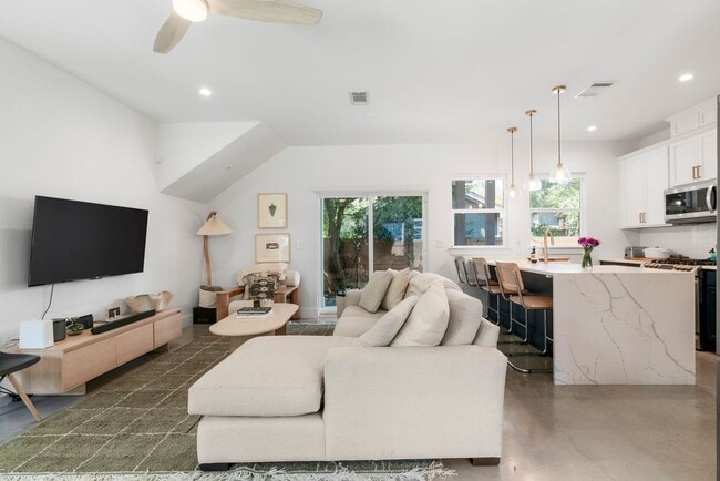 Photo - 1102 1/2 Tillery Street, Unit 2