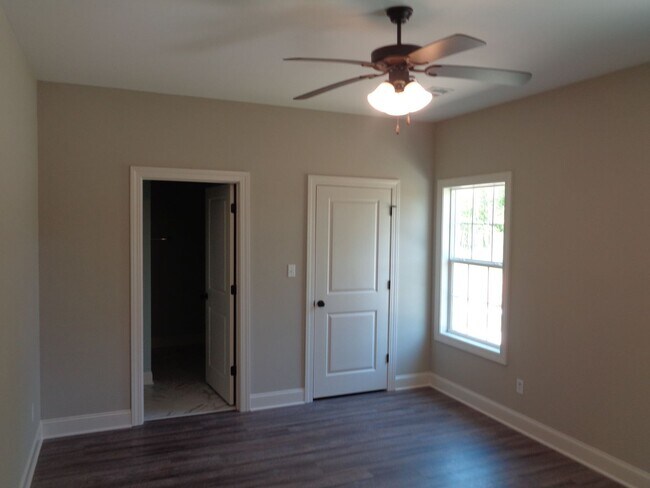Photo - ****JUST REDUCED****28 Locust Lane, Tupelo...