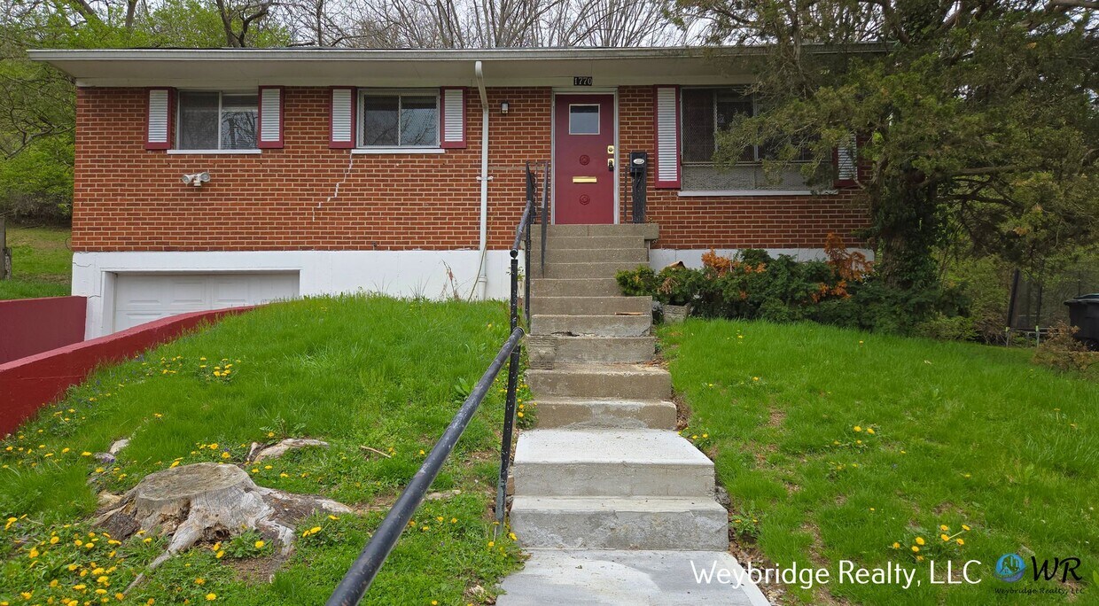 A Nice 3-Bed 1 Bath House in Northside!!! - A Nice 3-Bed 1 Bath House in Northside!!!