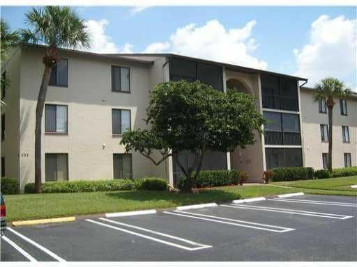 Building Photo - 206 Foxtail Dr Unit B2