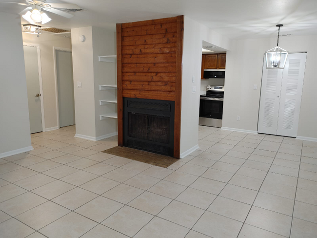 Building Photo - 4405 SW 74th Terrace Rental