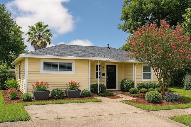 Photo - 2318 Reinerman St