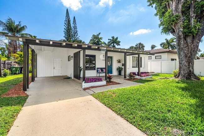 Photo - 1430 NE 16th Ave
