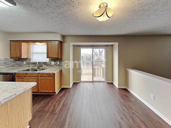 Photo - 340 Evergreen Cir