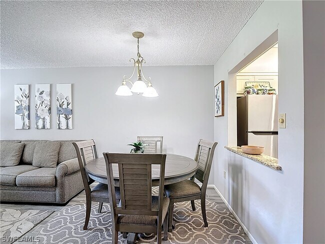 200 Turtle Lake Ct Unit 109