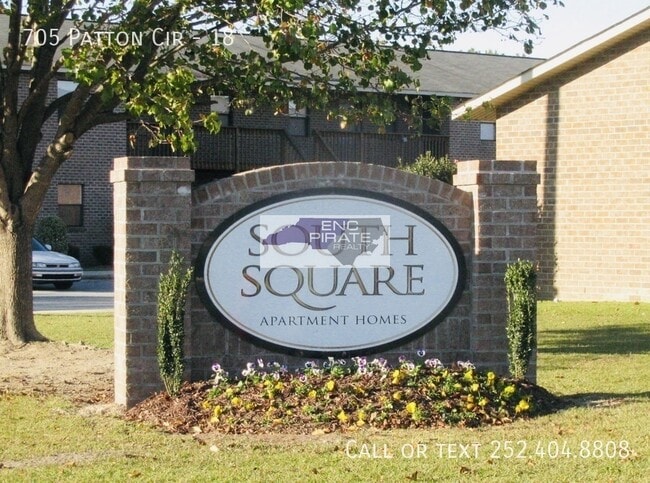 Building Photo - 705 Patton Cir Unit 18