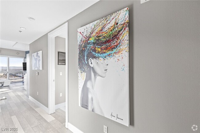 Building Photo - 4471 Dean Martin Dr Unit 4201 Rental