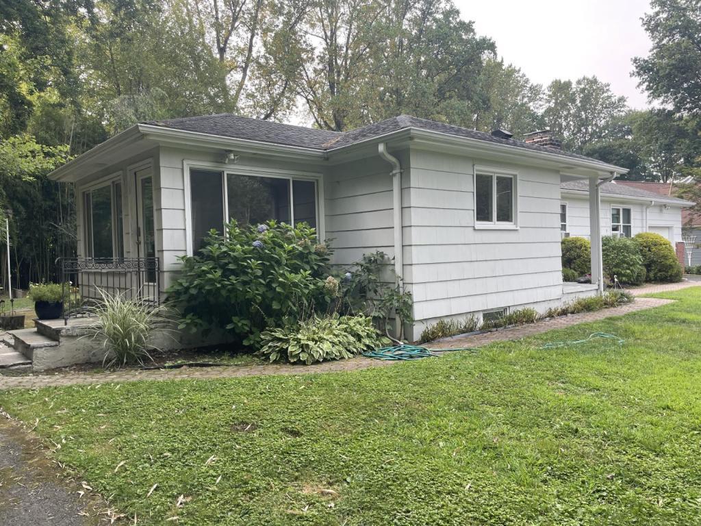 Photo - 88 Sanford Ln