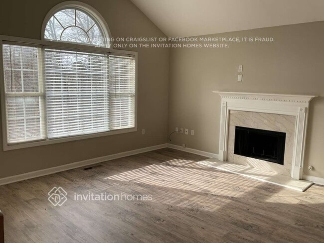 Photo - 9455 Pebble Creek Ct