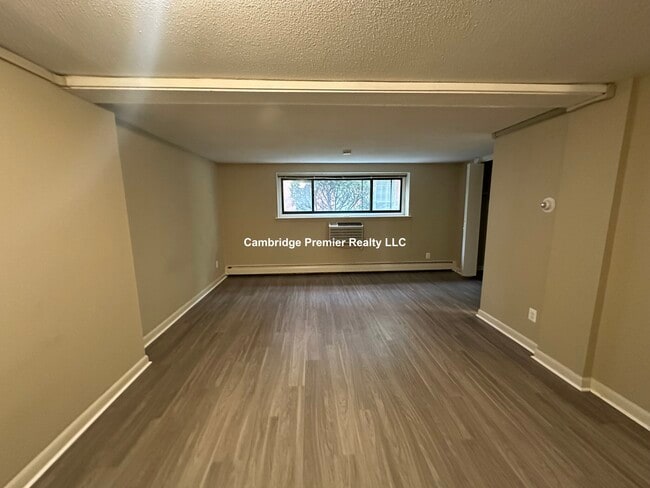 Photo - 371 Harvard St Unit 3