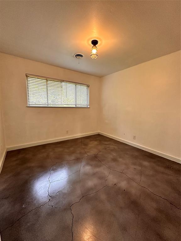 Photo - 1504 Braes Ridge Dr