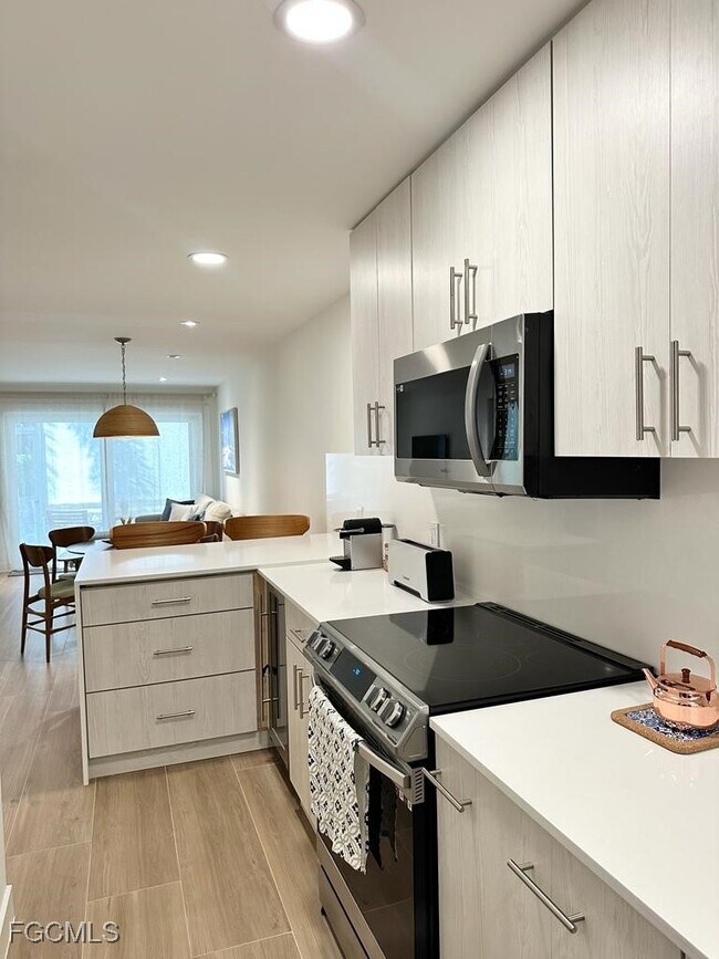 Photo - 72 7th St S Unidad 112