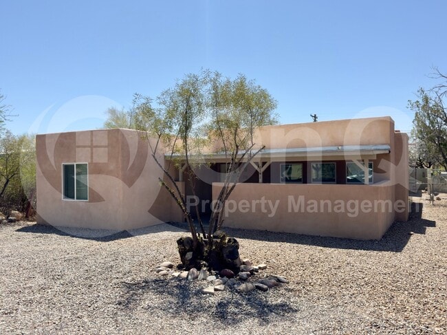 Photo - 216 E Waverly St