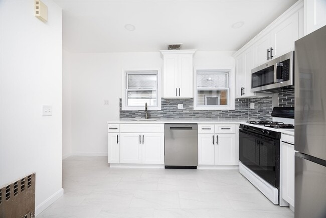 Photo - 19 Puritan Rd Unit 19