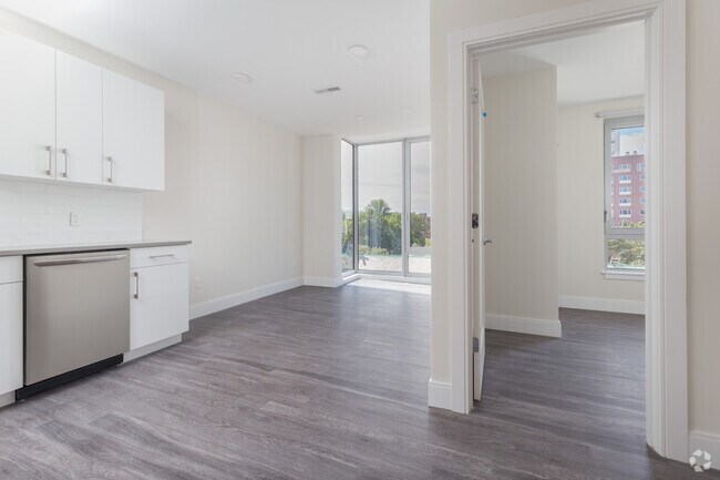 Building Photo - 1060 Tremont St Unit 304 Rental