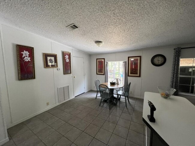 Photo - 5135 N Western Dr