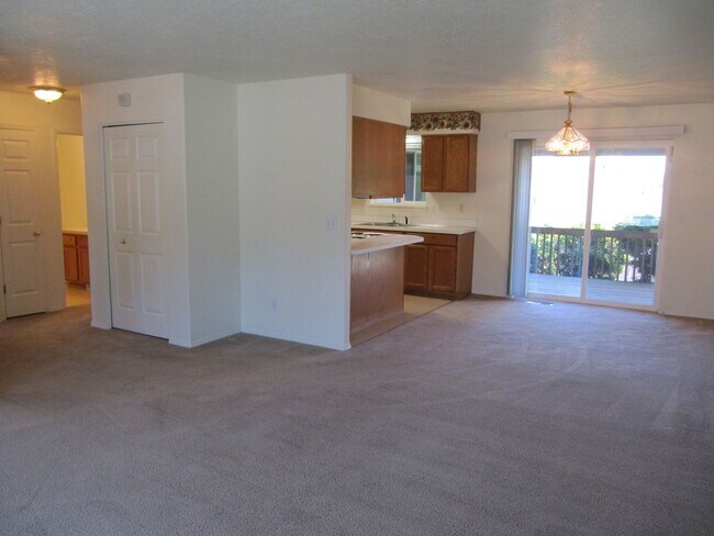 Photo - Two Bedroom Duplex in South Salem Unit 5370