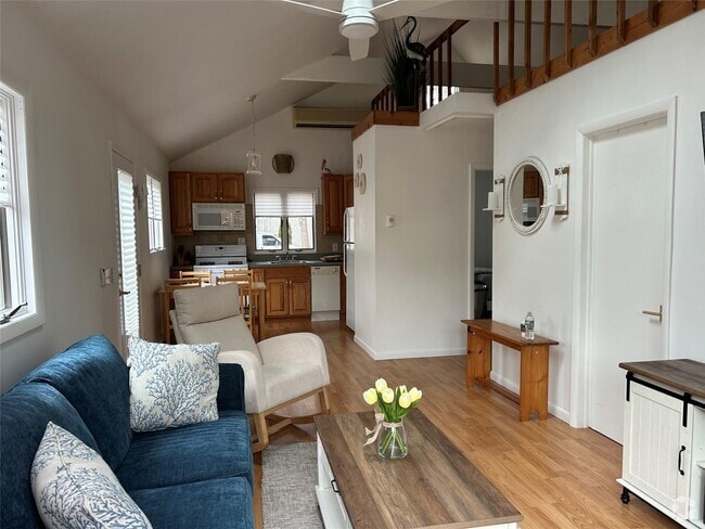 Building Photo - 126 Lynn Ave Unit 7 Rental