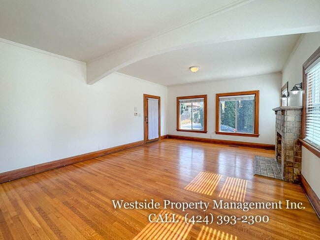 Photo - 1315-1317 1/2 N. Stanley Ave.-1315 Unit 1315