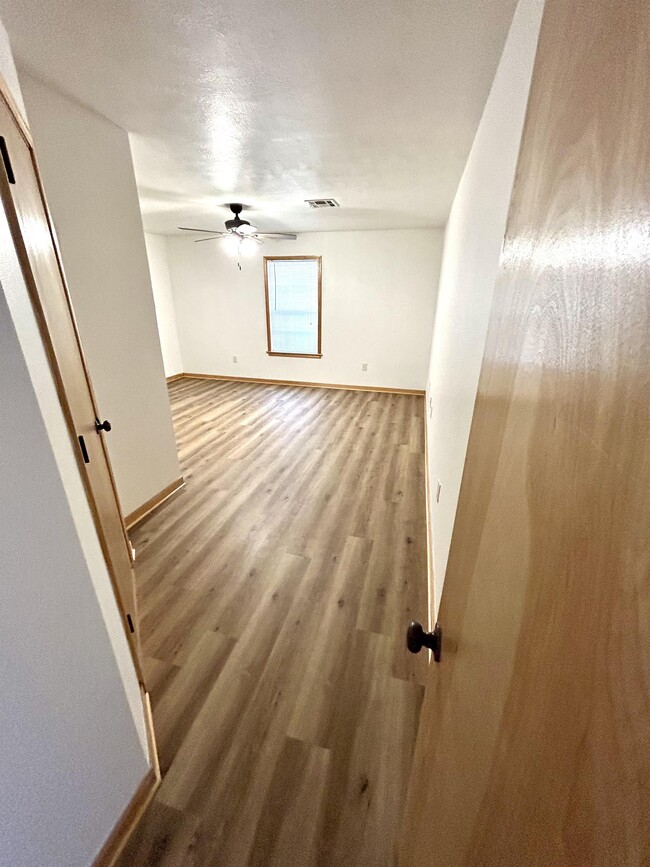 Photo - 2720 Ryan Rd