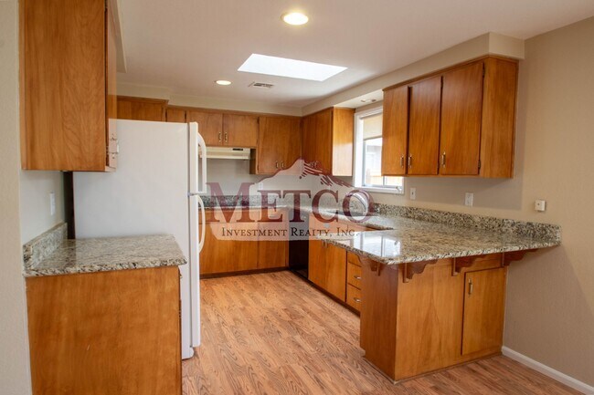 Photo - 07802 Unit A