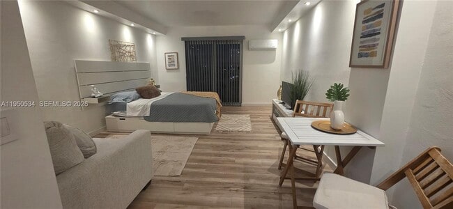 Building Photo - 7904 West Dr Unit 1004