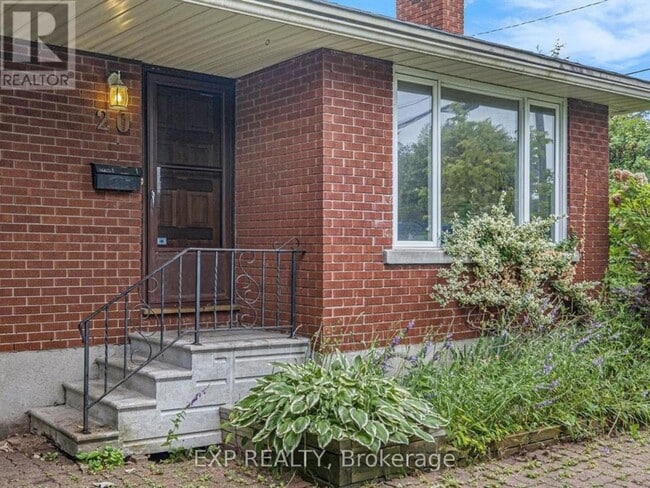 Photo - 20 Newhaven St Unit A