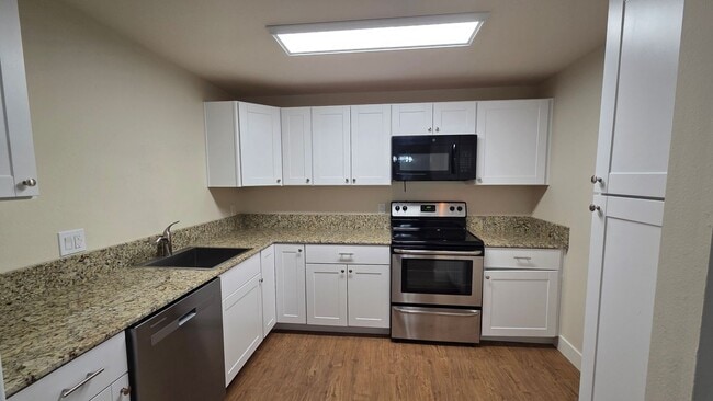 Photo - 1309 Wildwood St Unit A