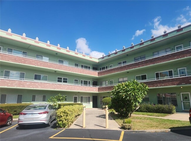 Building Photo - 2358 Ecuadorian Way Unit 40