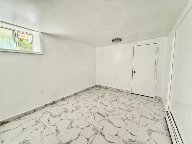 Photo - 13-11 123rd St