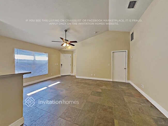 Photo - 10517 Lakeside Vista Dr