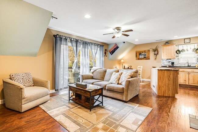 Building Photo - Cozy & Fully-Furnished West Asheville 2-Be...