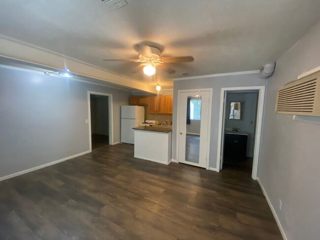 Photo - AVAILABLE NOW - 2b/1b Apartment Osage Beach Area