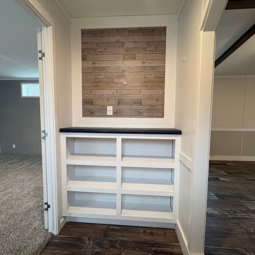 Building Photo - 265 Sycamore Loop