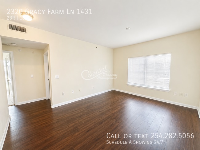 Photo - 2320 Gracy Farms Ln