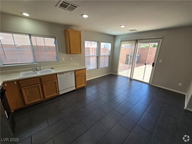 Building Photo - 11150 Ranch Valley St Rental