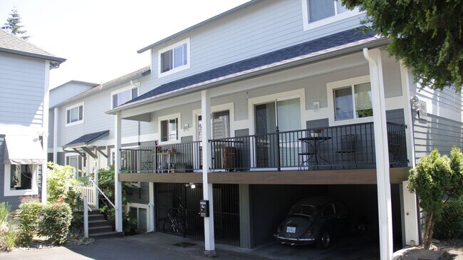 426 NE 75th Ave