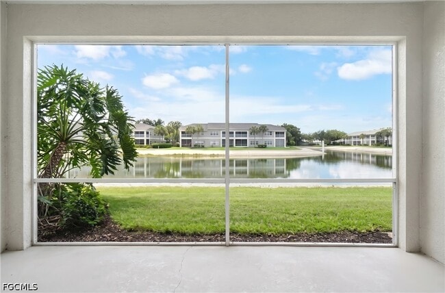 Photo - 12141 Summergate Cir Unit 102