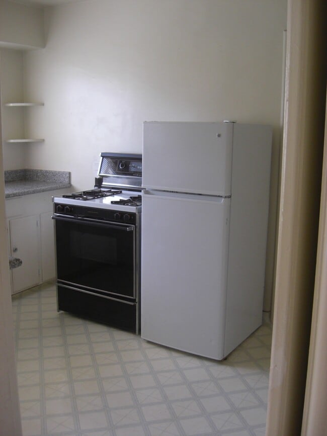 Photo - 402 N Santa Ana Ave