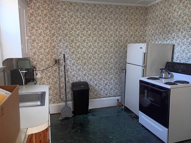 166 Main St Unit 22