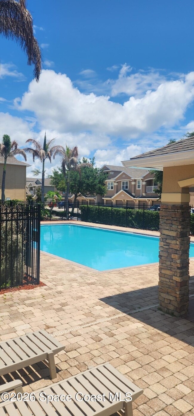 Photo - 4047 Meander Pl