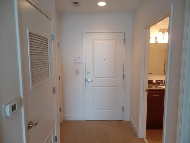 Photo - 950 W Peachtree St NW Unit 1514