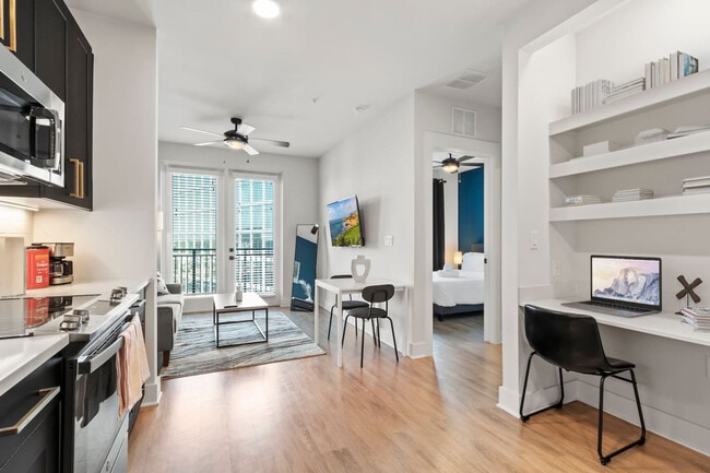 Photo - 2317 W Grace St Unit ID1312499P