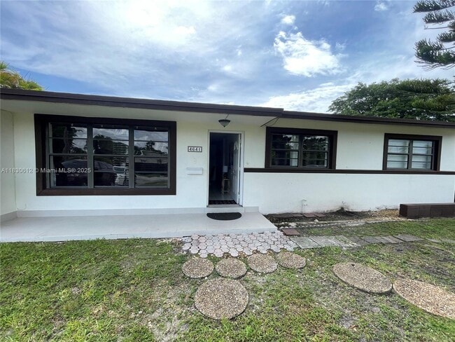 Photo - 4641 SW 104th Ct House