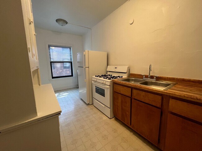 Photo - LorWest Flats