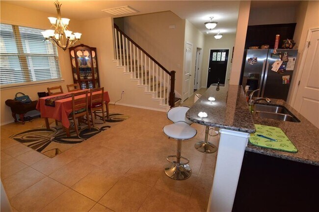 Photo - 325 Banin Malone Ln